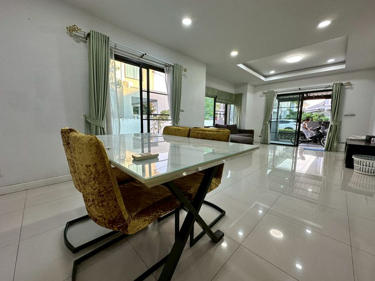 ขายบ้านเดี่ยว ศรีราชา มณีรินทร์ ไพรเวซี่ หนองขาม บ้านใหญ่ เหมาะครอบครัว – รูปที่ 4