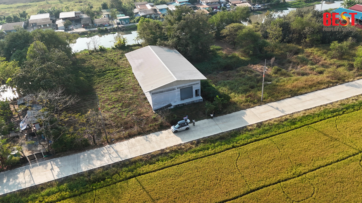 🏭 Land for sale with warehouse Industrial location Suwinthawong - Chachoengsao next to a wide concrete road. The back is next to the canal, good atmosphere. – รูปที่ 4
