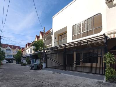 For Sale Townhouse/Townhome  , Prachakornthai Ladproa 93 , wide frontage , newly renovated , Wang Thong Lang , Wang Thong Lang , Bangkok , CX-142731