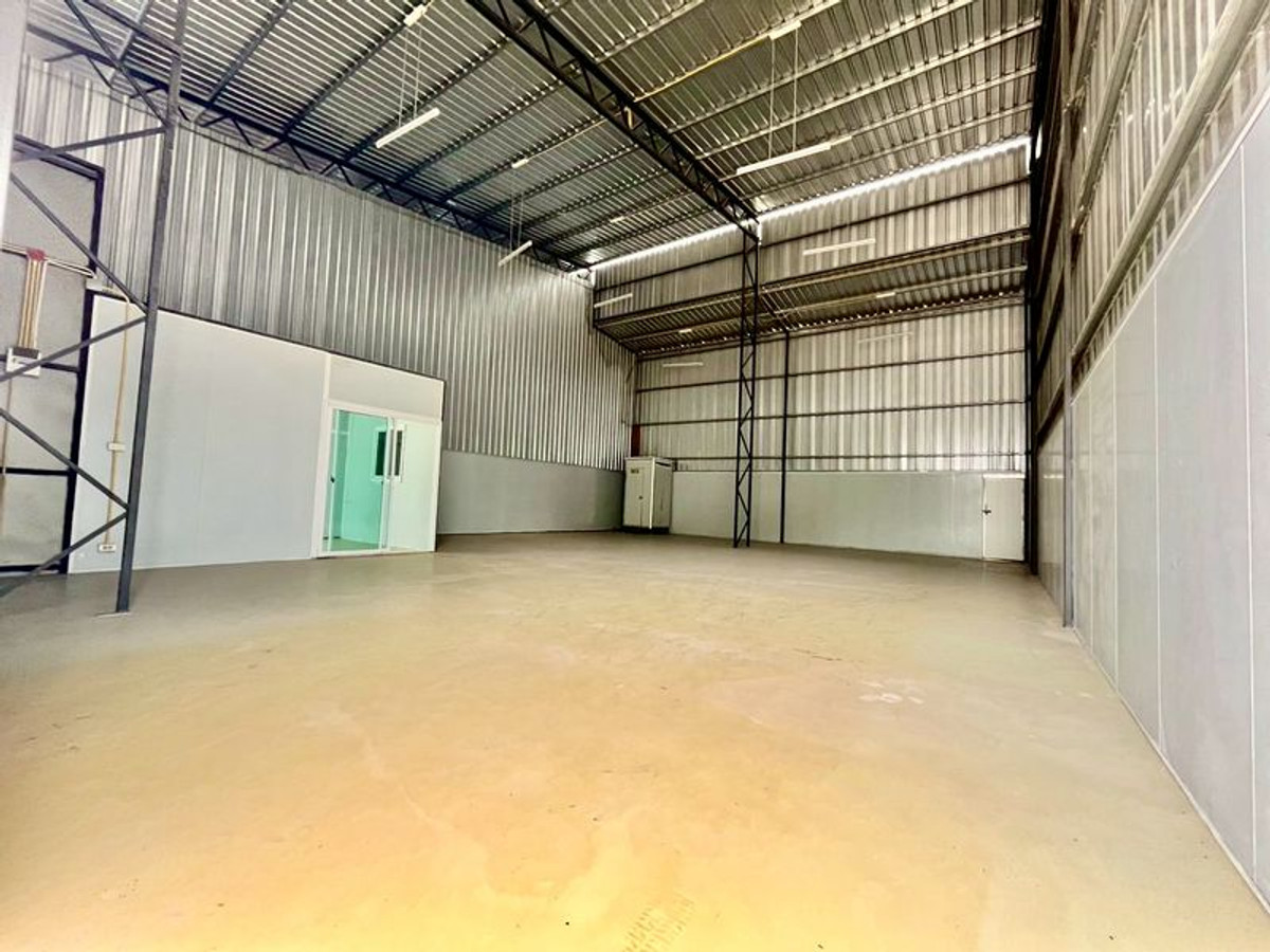 Warehouse for rent, Chom Thong, Rama 2 Soi 3, area 182 square meters - 258 square meters, Rama 2 Road, Soi 3, Bang Mot Subdistrict, Chom Thong District, Bangkok