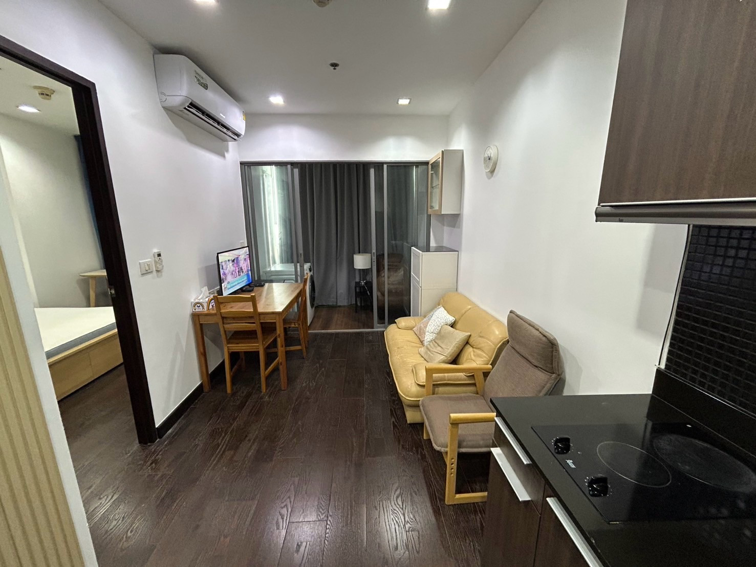 For urgent rent, ideo q phayathai, Ideo Q Phayathai, 1 bedroom, 1 bathroom (room ready to move in)