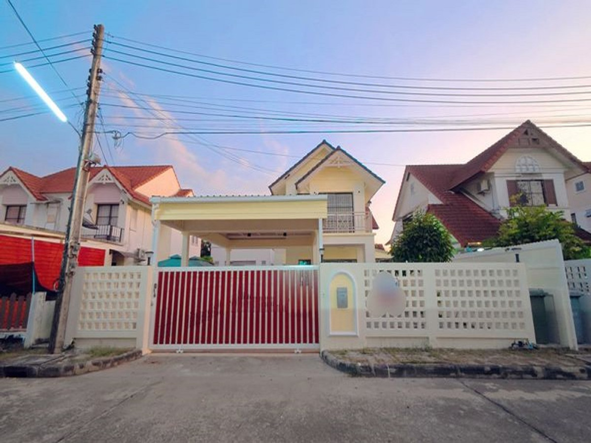 Single house for rent in Sriracha, Nong Yai Bu | Near J-Park, Lotus, Central, convenient transportation.