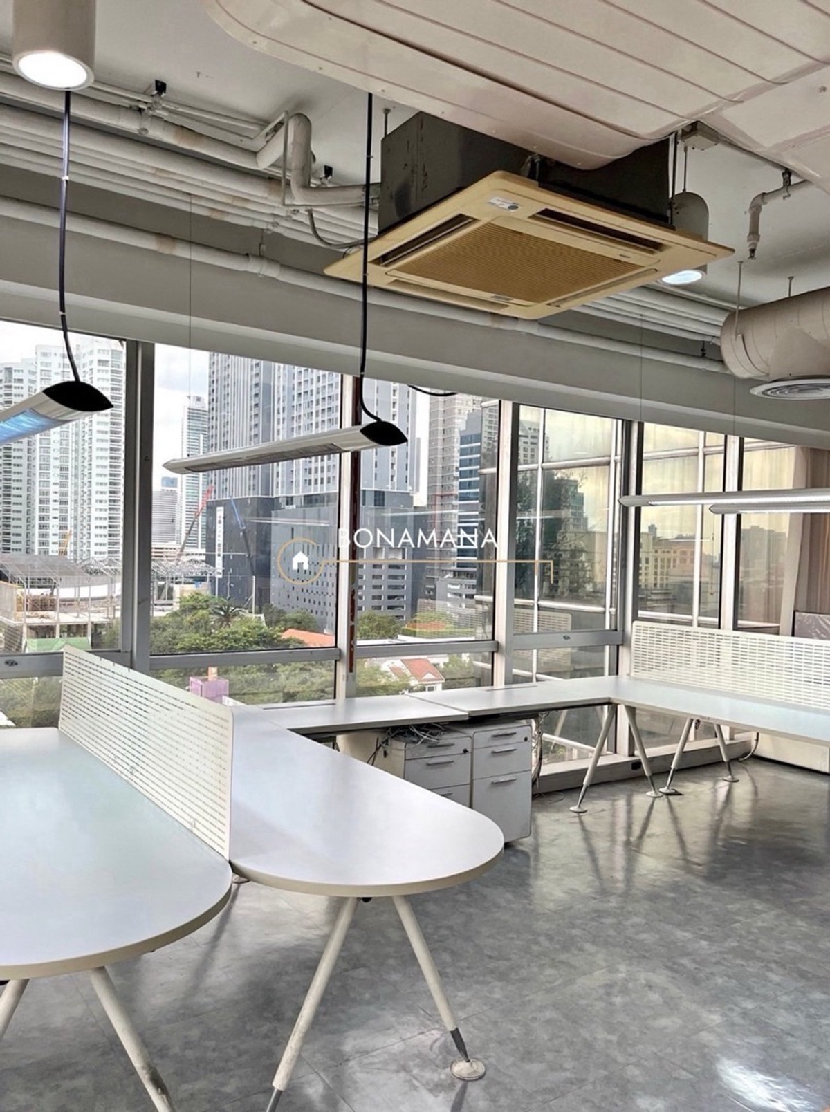 ให้เช่า OFFICE SPACE สุขุมวิท 26 อาคาร ริชมอนด์ (BTS พร้อมพงษ์ 950 เมตร) ให้เช่า OFFICE SPACE สุขุมวิท 26 อาคาร ริชมอนด์ (BTS พร้อมพงษ์ 950 เมตร)
