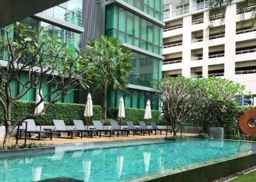 ✨ For Sale: The room sukhumvit 21 Condo ✨ 💰 Only 6,200,000 THB 1นอนขนาด50ใช่ครับไม่ได้เขียนผิด ราคานี้ไปไวแน่นอนครับ คอนโดใจกลางอโศก คอนโดตรงข้ามตึกGMM ห้องสวย จัดเต็ม มีห้องพร้อมนัดชมครับ สนใจติดต่อ คุณเจมส์มาร์