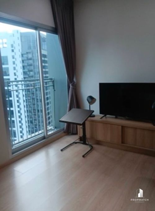 ✨Flash Deal ✨Noble Revolve Ratchada 1 ( 2Bed 2Bath 54SQM.) พร้อมอยู่ ! เพียง 6,690,000 บาท Tel.0981315848 @propmatch