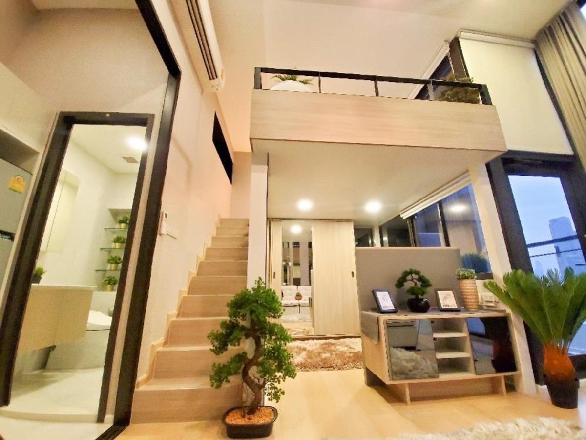 ให้เช่า CHEWATHAI ASOKE | Duplex Loft ห้องสวยพิเศษ พร้อมอยู่📍ใกล้ MRT เพชรบุรี/พระราม9 & Airport Link มักกะสัน ให้เช่า CHEWATHAI ASOKE | Duplex Loft ห้องสวยพิเศษ พร้อมอยู่📍ใกล้ MRT เพชรบุรี/พระราม9 & Airport Link มักกะสัน