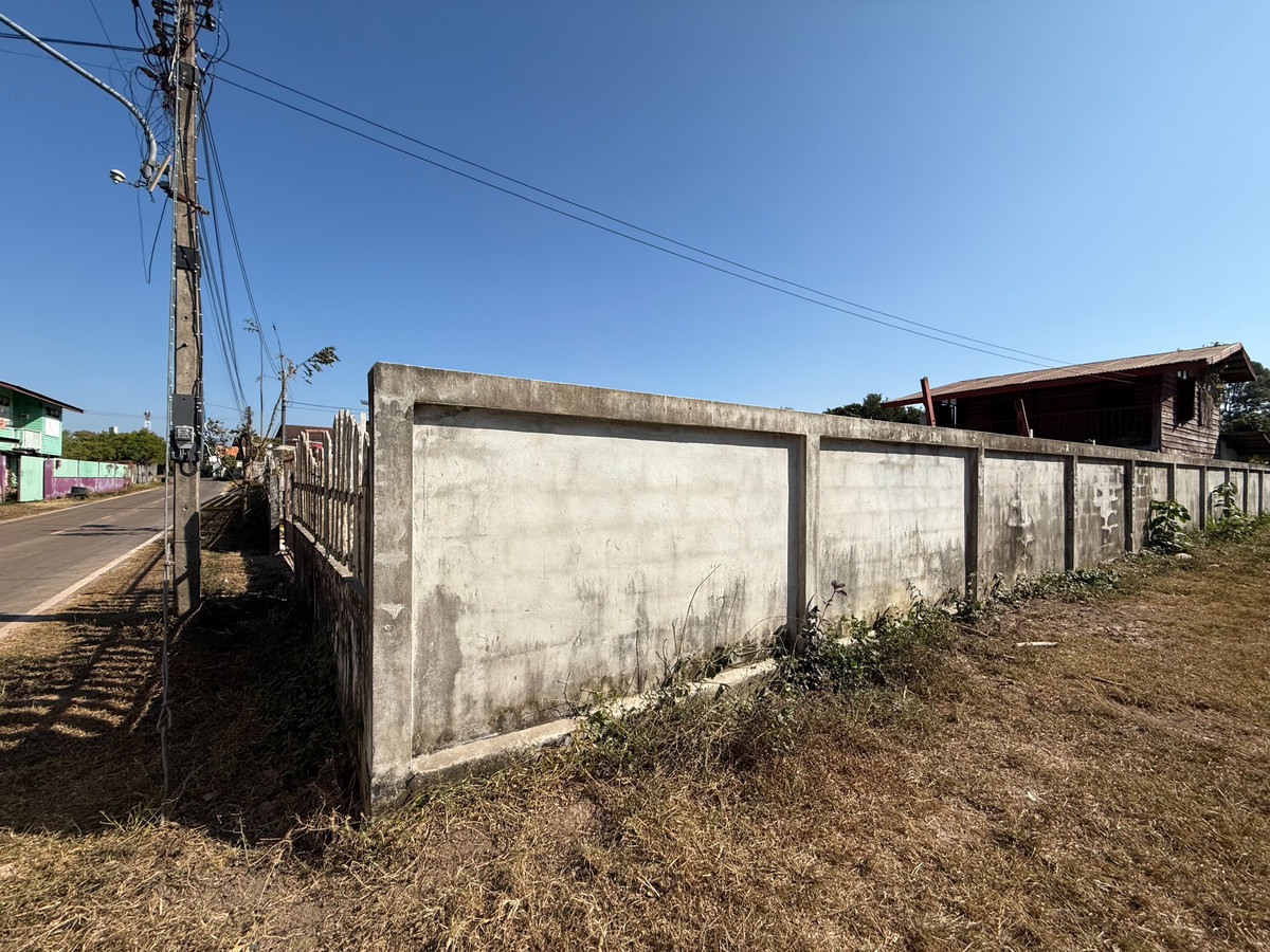 Land for sale, already filled in, Renu Nakhon District, Nakhon Phanom, 3 rai, Pho Charoen Road, opposite PTT Renu, suitable for building a village. – รูปที่ 4