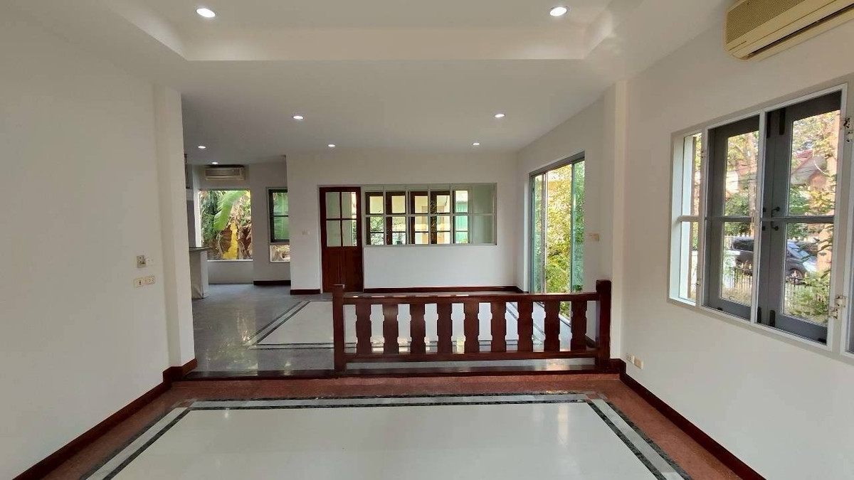 🚨🔥 Urgent Sale! Renovated Corner Single House – Move-in Ready📍 Vararom Prachauthit 98 ProjectPhase 2 | Quiet, Private & Great Living Environment – รูปที่ 3