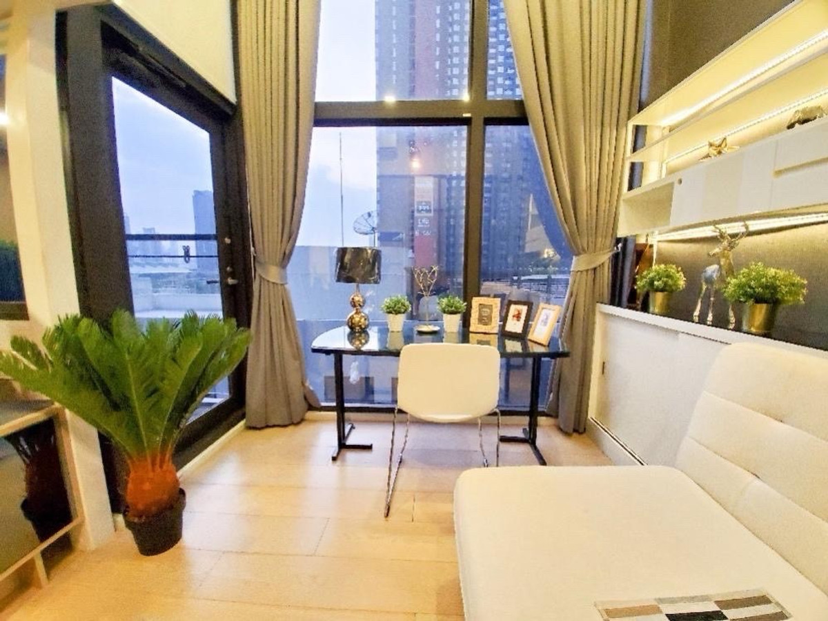 ให้เช่า CHEWATHAI ASOKE | Duplex Loft ห้องสวยพิเศษ พร้อมอยู่📍ใกล้ MRT เพชรบุรี/พระราม9 & Airport Link มักกะสัน – รูปที่ 4
