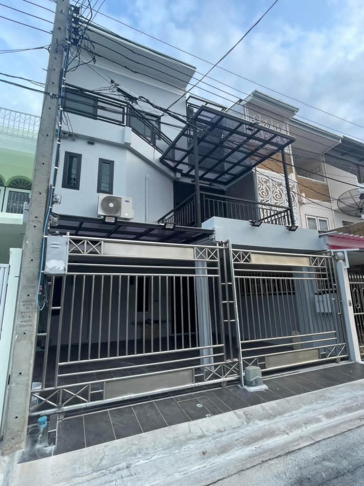 For Sale Townhome 3 storey,wong sawang , newly renovated , Wong Sawang , Bang Su , Bangkok , CX-145528 For Sale Townhome 3 storey,wong sawang , newly renovated , Wong Sawang , Bang Su , Bangkok , CX-145528