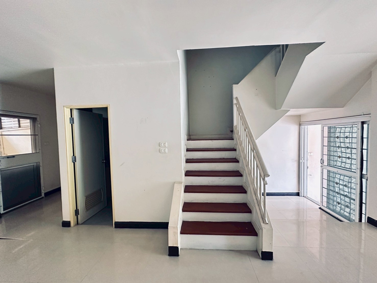 Townhouse for sale - Buntharik New Style Village – รูปที่ 3