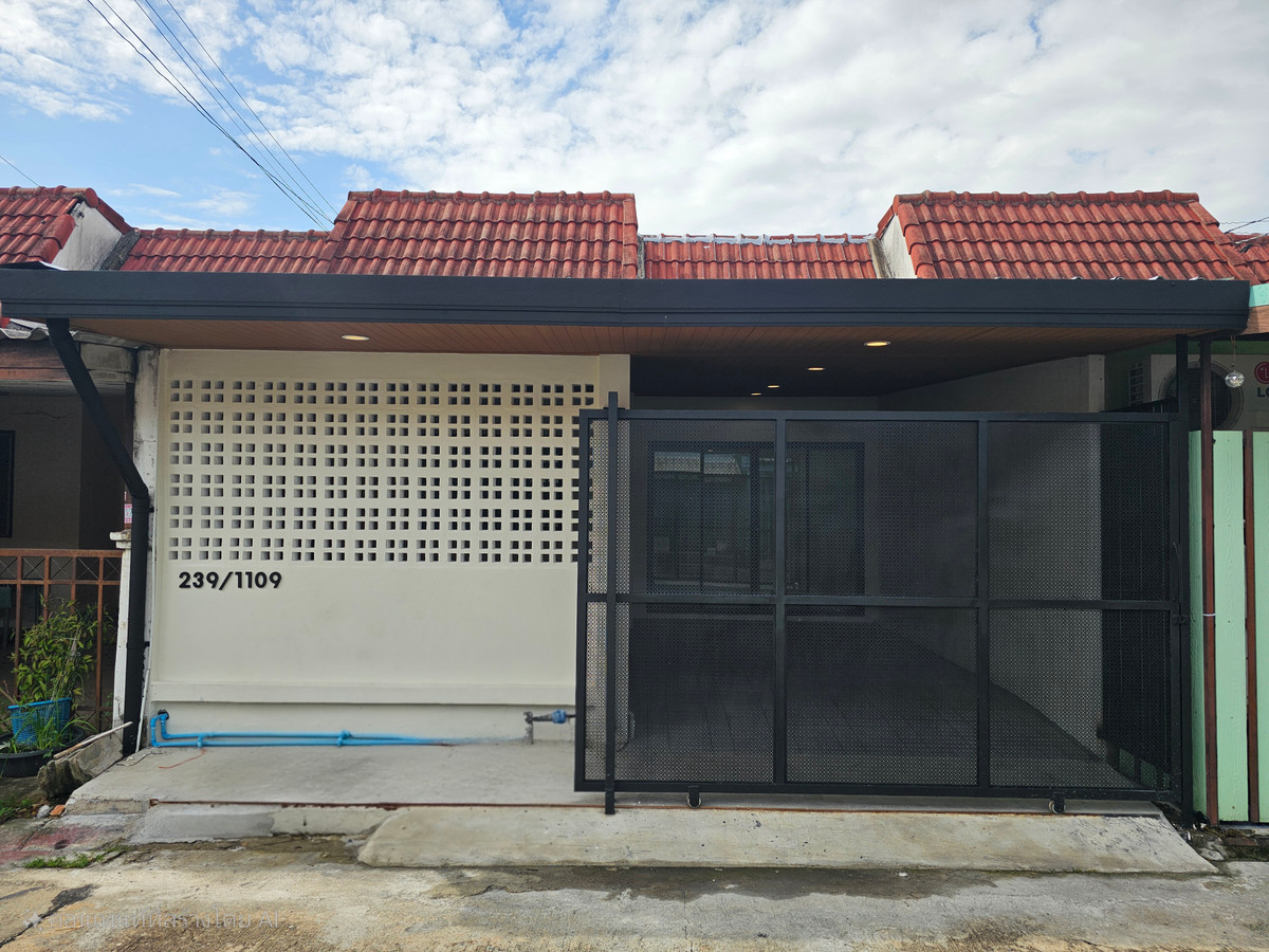 📣 Announcement: Townhome for sale in Ruean Suk Village 2, special price only 1,049,000 baht.