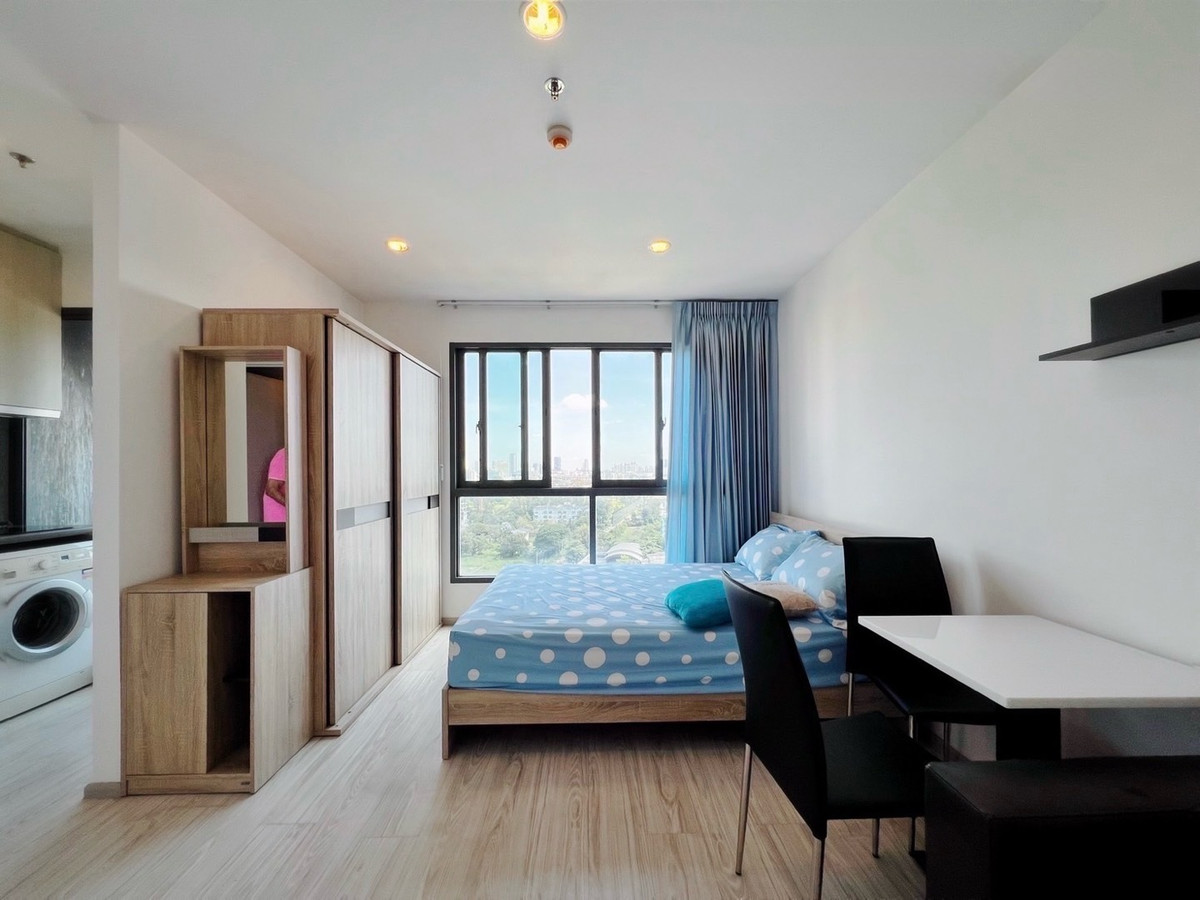 🔥 [ For Sale ] -  Ideo Mobi Eastgate / [Studio /1 Bath] Fully furnished, unblockable view. Easily to travel around by BTS Bangna and close to BITEC 1.89 MB!!