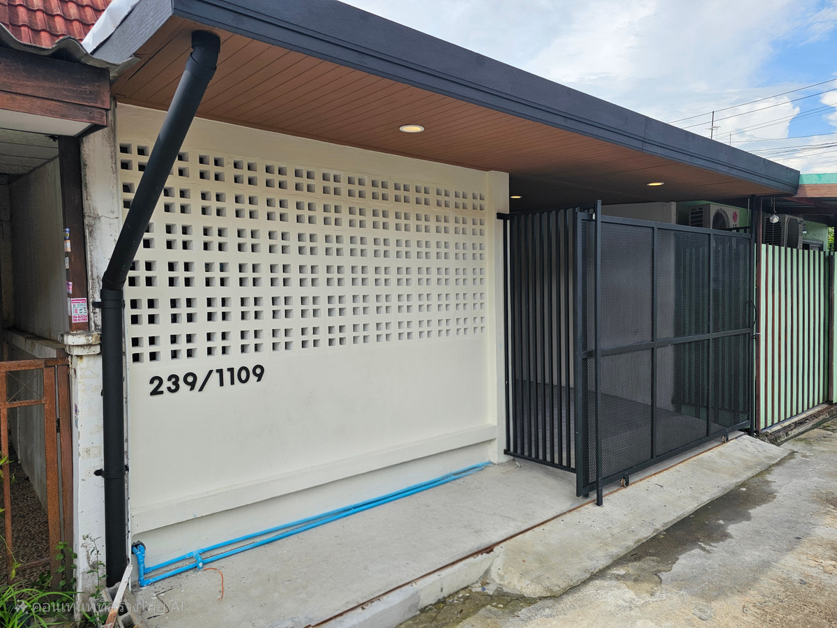 🏡 ขายหมู่บ้านเรือนสุข 2  บ้านสวย รีโนเวทใหม่ 1.049 ล้าน – พร้อมเข้าอยู่! – รูปที่ 2