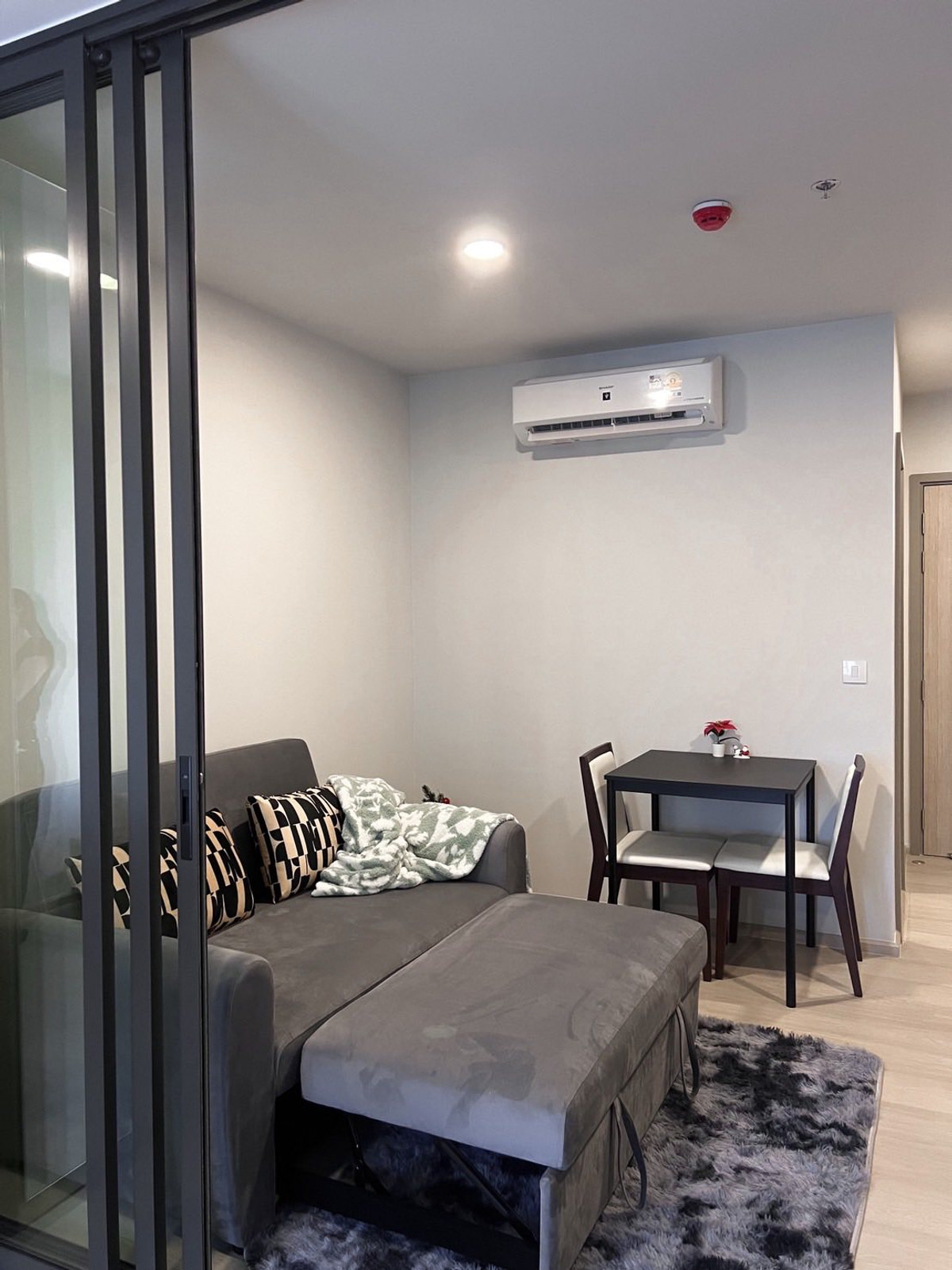 For Rent : Aspire Onnut Station ติดBTS อ่อนนุช 1ห้องนอน 1ห้องน้ำ ห้องสวย เฟอร์นิเจอร์ครบ พร้อมเข้าอยู่ – รูปที่ 3