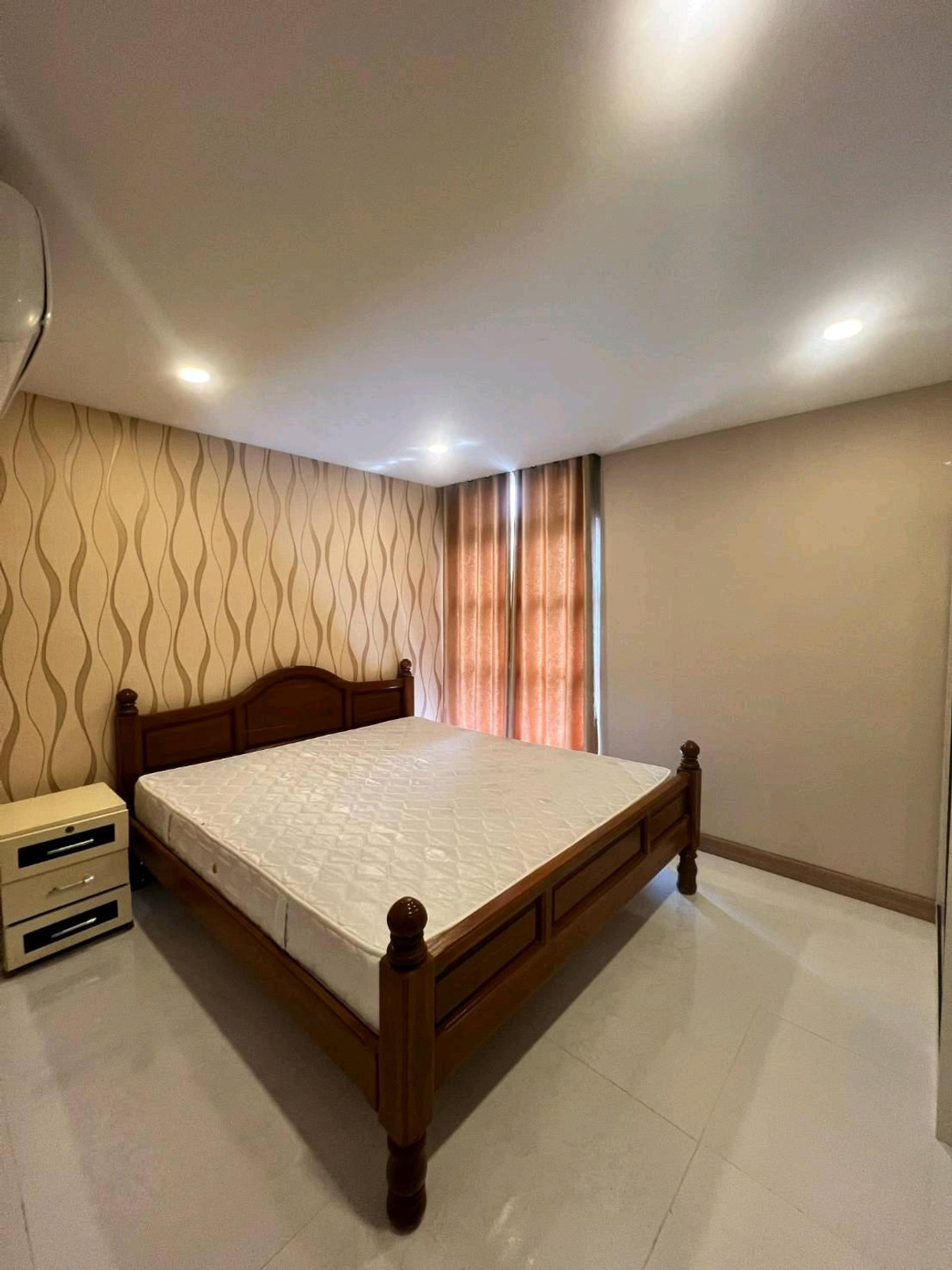 ขายด่วน  The lake condo ถนนบอนด์สตรีท ใกล้เมืองทองธานี – รูปที่ 3