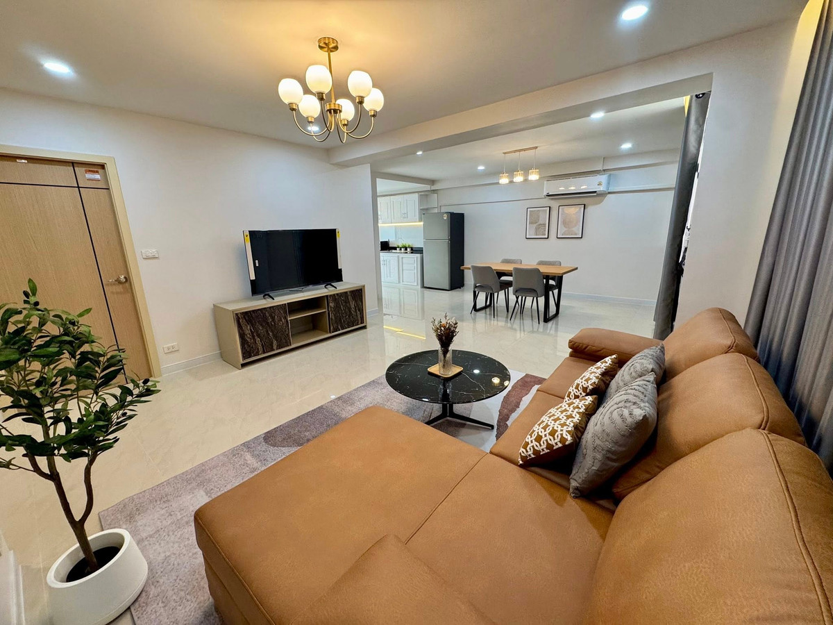For Rent : สยามคอนโดมิเนียม Rama9 | 3ห้องนอน 2ห้องน้ำ ติดเซ็นทรัลพระราม9 ห้องสวย เฟอร์นิเจอร์ครบ พร้อมเข้าอยู่