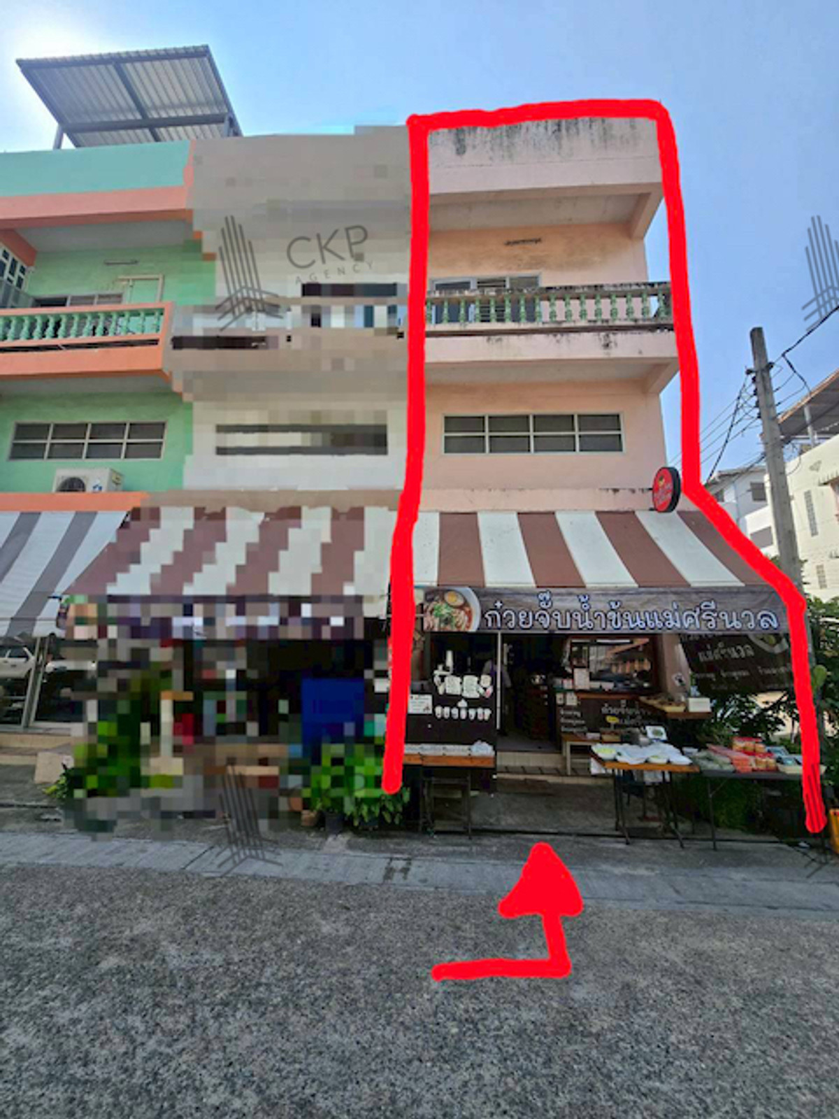 Commercial building for sale in Chatnakorn Village, Prawet area, near Chalerm Phrakiat R.9 Road. Just steps from Prawet District Office. Surrounded by residential areas, schools, and markets. Convenient transportation with easy access to On Nut – Lat Krab Commercial building for sale in Chatnakorn Village, Prawet area, near Chalerm Phrakiat R.9 Road. Just steps from Prawet District Office. Surrounded by residential areas, schools, and markets. Convenient transportation with easy access to On Nut – Lat Krab