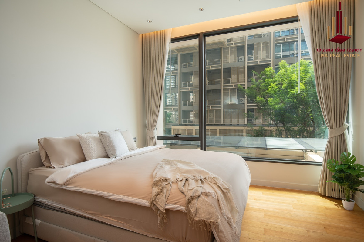✨ For Rent: Sindhorn Residences Condo ✨ 💰 Only 55,000 THB/month ✨ For Rent: Sindhorn Residences Condo ✨ 💰 Only 55,000 THB/month