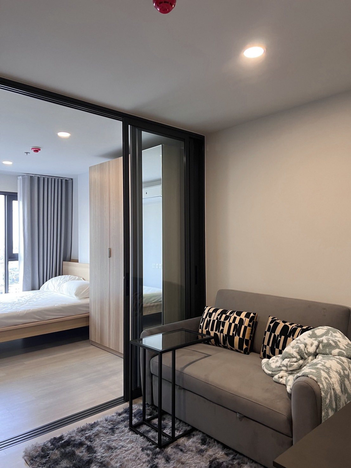 For Rent : Aspire Onnut Station ติดBTS อ่อนนุช 1ห้องนอน 1ห้องน้ำ ห้องสวย เฟอร์นิเจอร์ครบ พร้อมเข้าอยู่ – รูปที่ 2