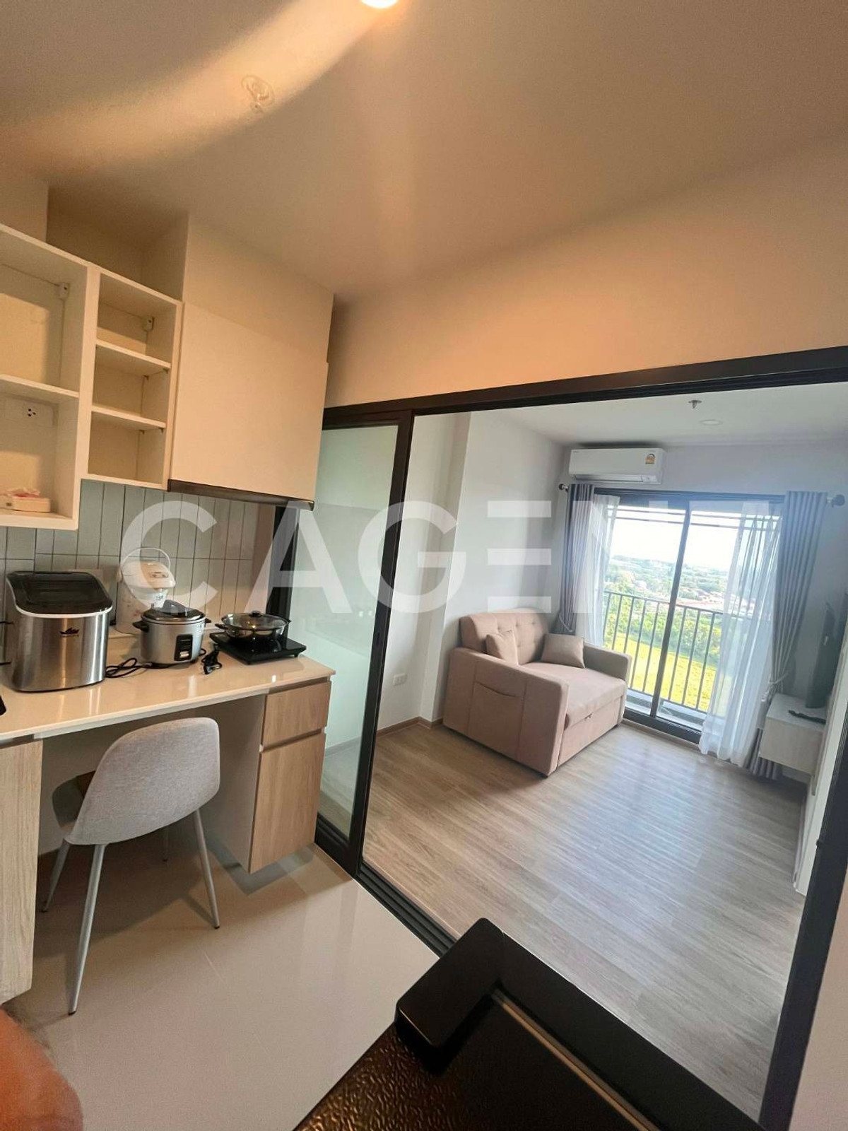 Condo for rent “Escent Trang“ next to Robinson Department Store in the heart of Trang city.