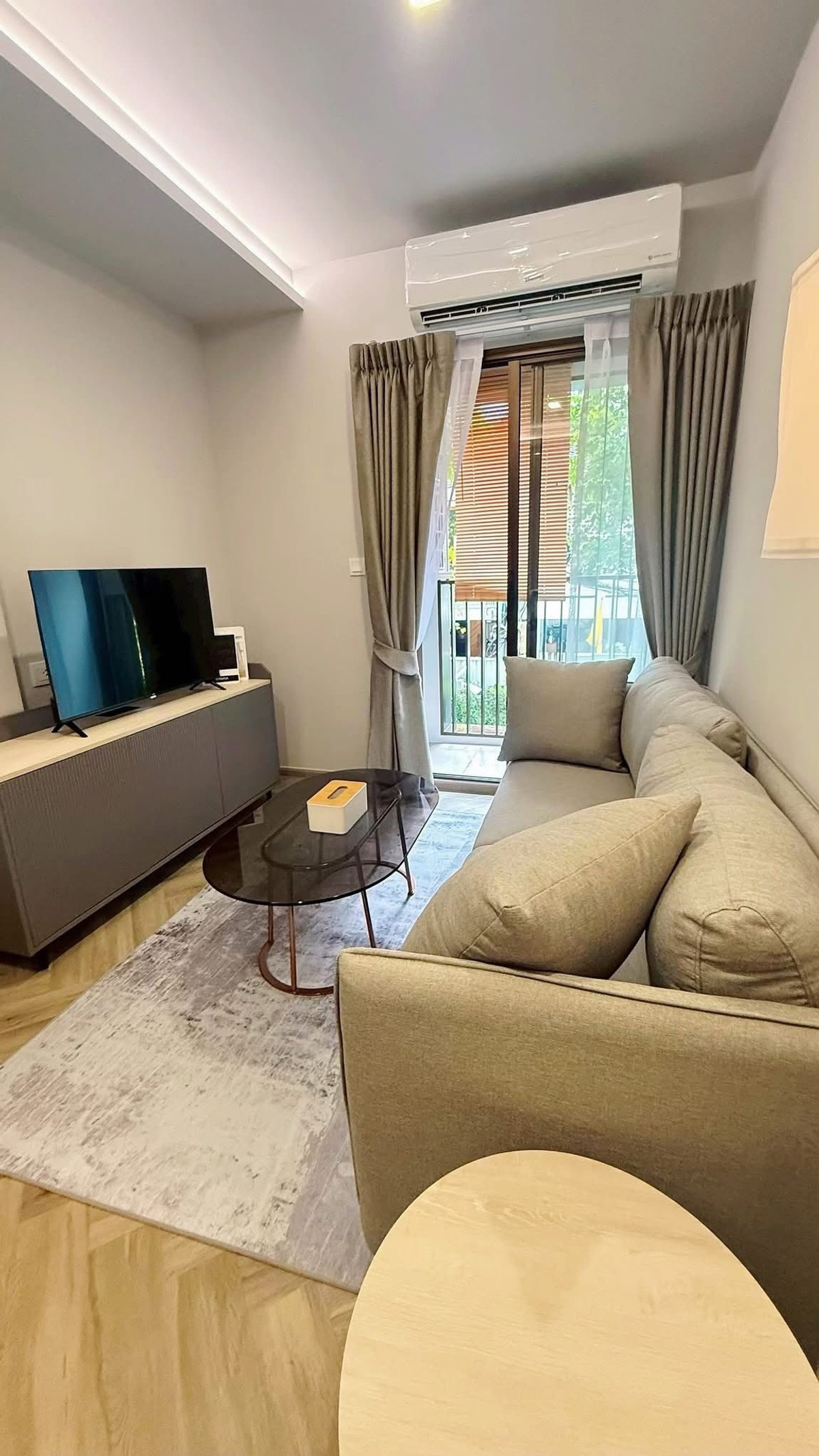 For Rent : Chapter Thonglor 25  1ห้องนอน 1ห้องน้ำ ห้องสวย เฟอร์นิเจอร์ครบ พร้อมเข้าอยู่ – รูปที่ 2