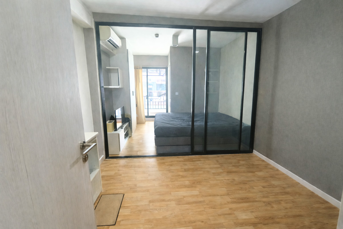 Step out of the condo… and you’re at the BTS. Life becomes instantly easier! For sale: The Cabana Condominium Easy living, fast travel, seamless city connectivity — no transfers needed.