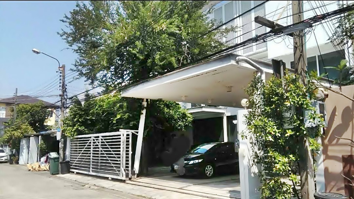 บ้านหรือสำนักงานให้เช่า ใกล้ BTS อ่อนนุช และทางด่วนสุขุมวิท 50