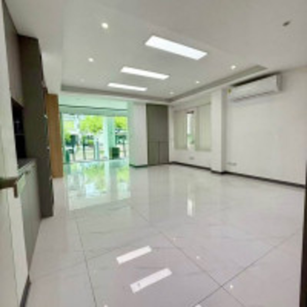 ขาย/เช่า B Square พระราม 9-เหม่งจ๋าย 50.9ตร.ว. 500ตร.ม. 4นอน 24ล้าน/1.3แสน ต่อเติมครบ แอร์9ตัว ย่านธุรกิจใกล้ MRTพระราม 9 นานาชาติเดอะรีเจ้นท์ รพ.พระรามเก้า RCA  – รูปที่ 2