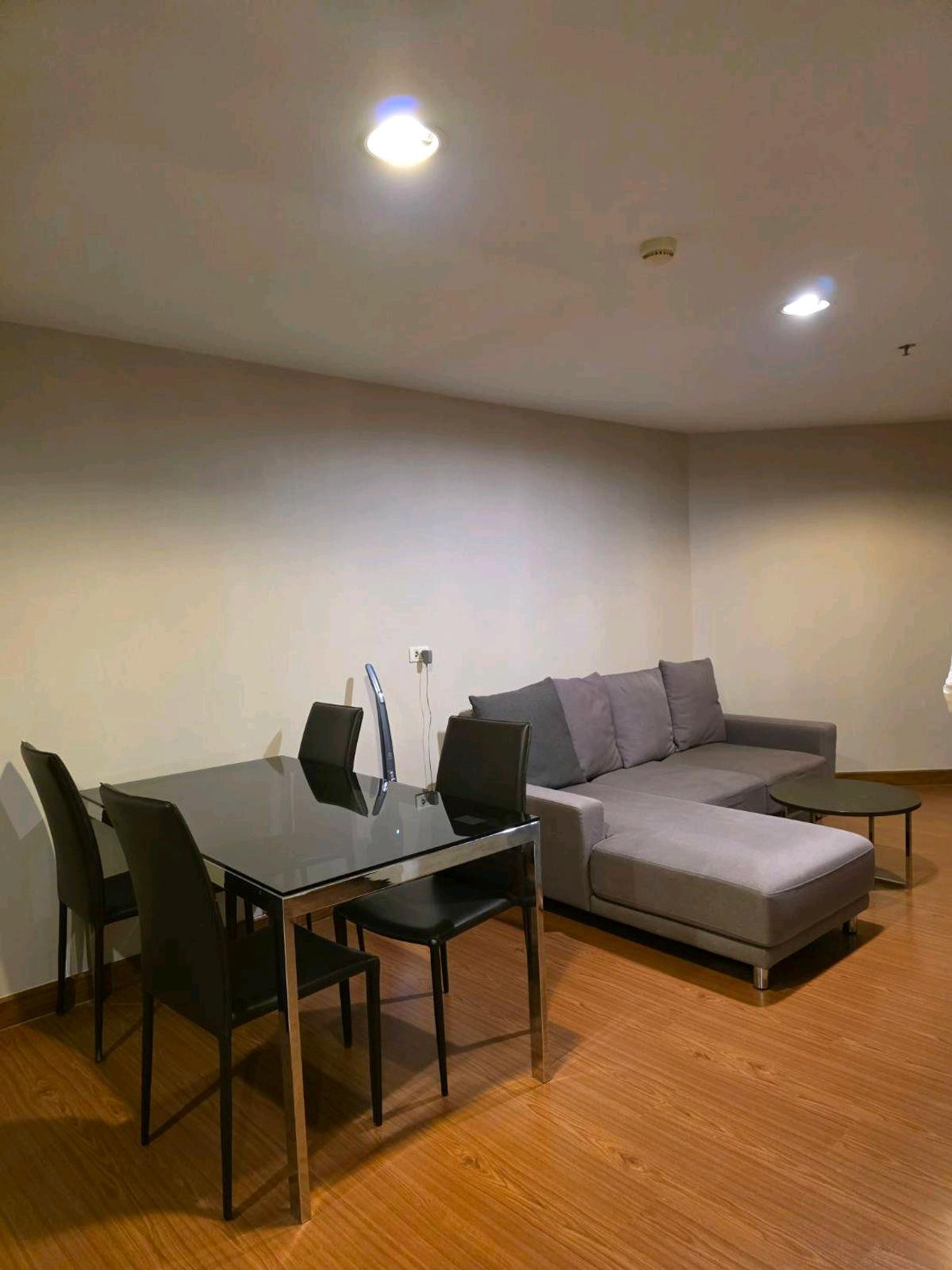 Hot Price!!!!!For Sell Belle grand rama 9 Next to Central rama 9 Hot Price!!!!!For Sell Belle grand rama 9 Next to Central rama 9