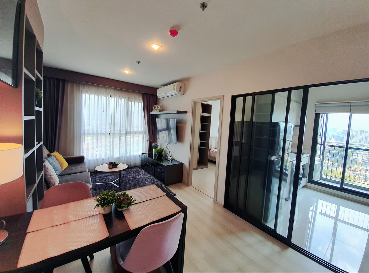 🔥 ราคาพิเศษสำหรับคุณ ห้องมุม วิวโล่ง เฟอร์นิเจอร์เครื่องใช้ไฟฟ้าครบ จบในห้องเดียว | Life Sukhumvit 48 – รูปที่ 4