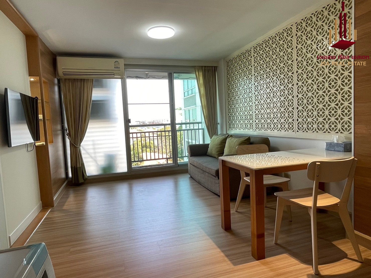 ✨ For Rent: Plus 67 Condo ✨  💰 Only 18,000 THB/month