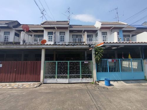 Townhouse for sale, Chor Rung Rueang Village 4, Soi Pracharat 5, 17 sq m.