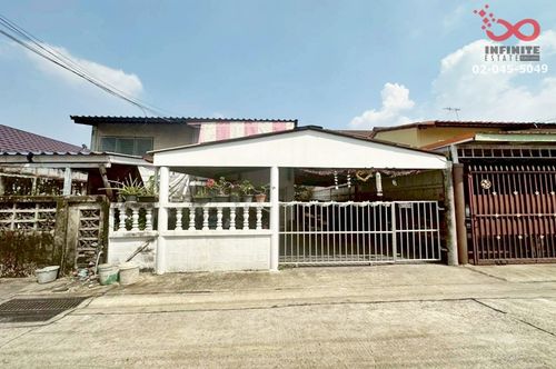 ขายบ้านแฝด 2 ชั้น 35 ตร.ว. เคหะร่มเกล้า 31 ใกล้สนามบินสุวรรณภูมิ