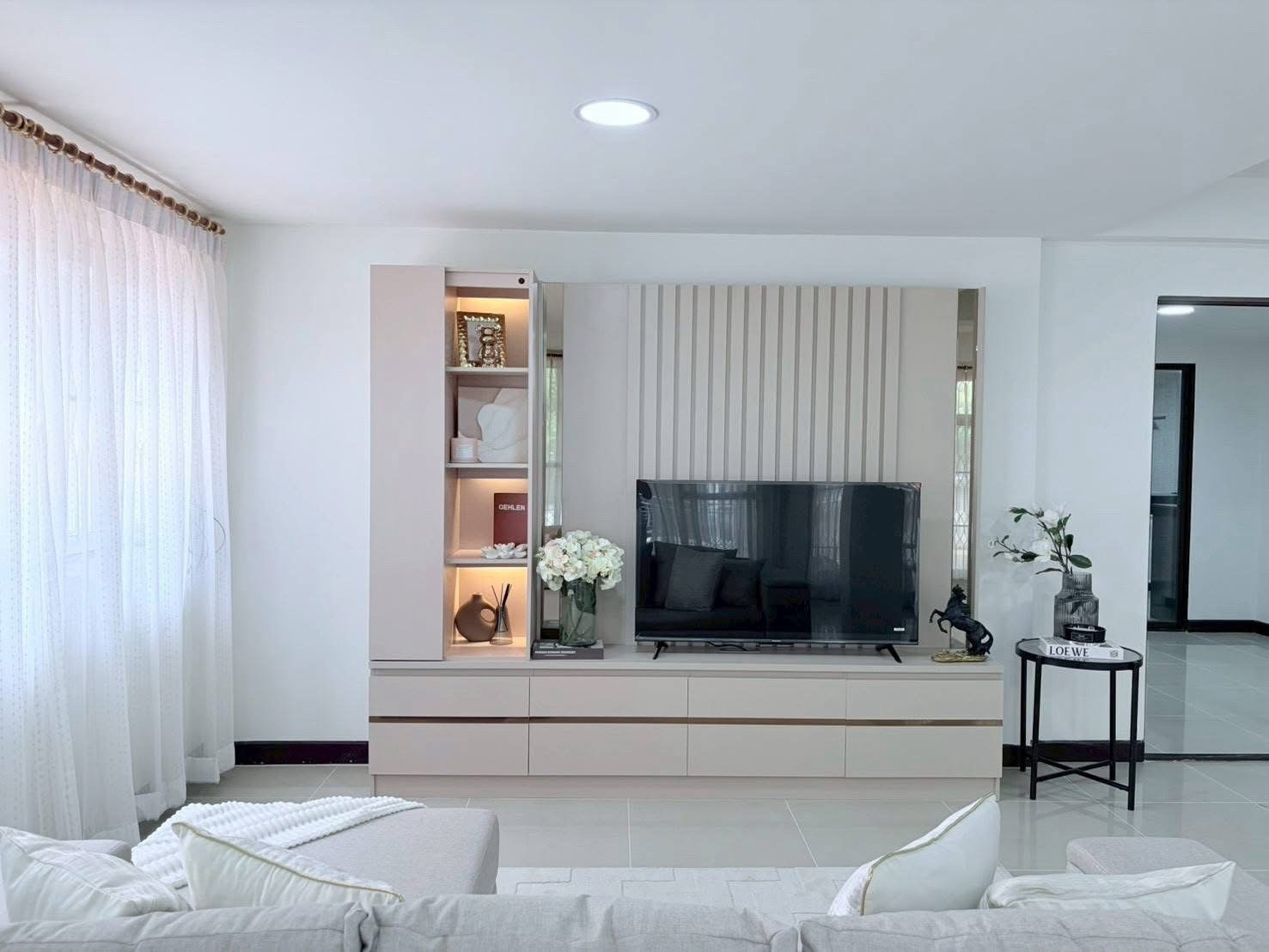 Single House for Rent Huai Khwang, Bangkok Single House for Rent Huai Khwang, Bangkok
