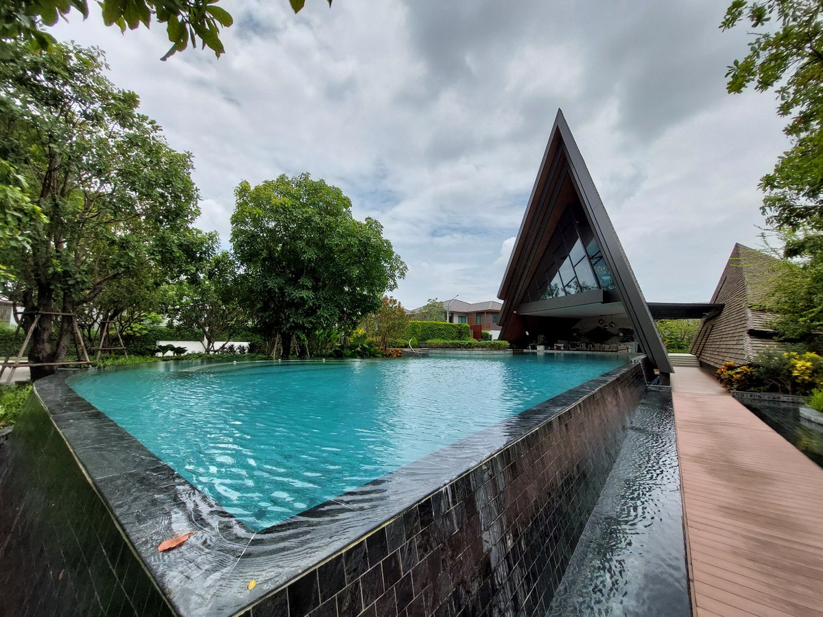 บ้านที่สะท้อนความเป็นคุณ... ในบรรยากาศผ่อนคลาย ที่บุราสิริ พัฒนาการ ตกแต่งอย่างละเมียดละไม พร้อมหิ้วกระเป๋าเข้าอยู่ บ้านที่สะท้อนความเป็นคุณ... ในบรรยากาศผ่อนคลาย ที่บุราสิริ พัฒนาการ ตกแต่งอย่างละเมียดละไม พร้อมหิ้วกระเป๋าเข้าอยู่