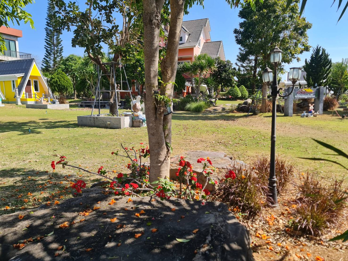 #ขาย ที่ดินสวยเขาใหญ่ 290 ตร.ว. แถมฟรี! Tiny House ทรง A-Frame 3 หลัง  #โครงการฮอลิเดย์ปาร์ค ปากช่อง-เขาใหญ่ โอบล้อมด้วยธรรมชาติ ที่เงียบสงบเป็นส่วนตัว – รูปที่ 3
