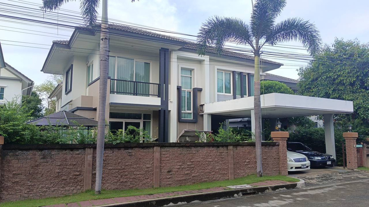 Best price for sale, Laddarom Chaiyaphruek-Chaengwattana, near Chaiyaphruek Road and Chaengwattana Road. Large detached house, lots of space, complete functions. Quick response 064-974-2441 Best price for sale, Laddarom Chaiyaphruek-Chaengwattana, near Chaiyaphruek Road and Chaengwattana Road. Large detached house, lots of space, complete functions. Quick response 064-974-2441