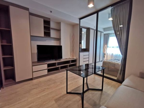 ✨ For Rent : Ideo Sathorn - Wongwian Yai   Condo ✨  💰 Only 18,000 THB/month