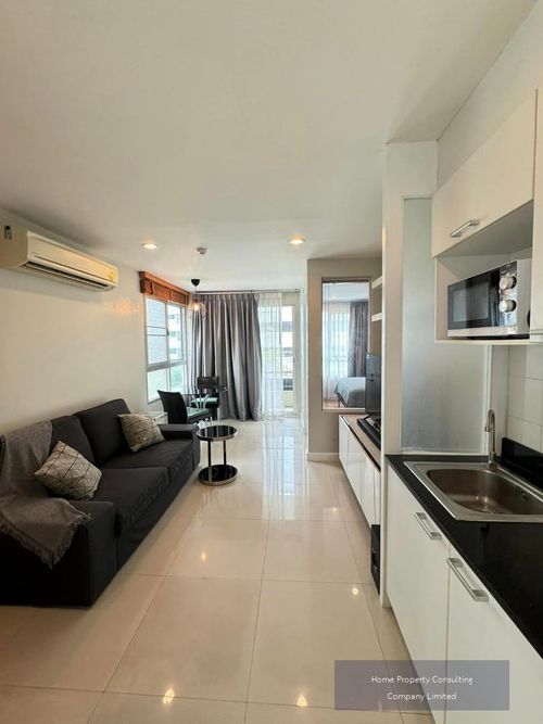 Condo for Rent: The Clover Thonglor