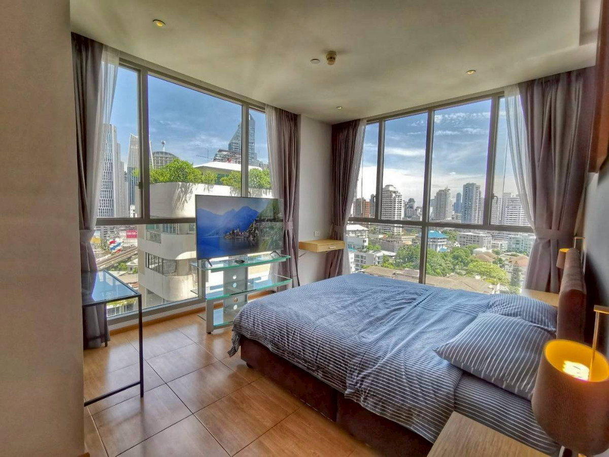ขายพร้อมผู้เช่า คอนโด Aequa Residence สุขุมวิท 49 | ชั้น 17 ขนาด 1 ห้องนอน 1 ห้องน้ำ 60 ตรม. ตกแต่งสวย12.3ลบ.