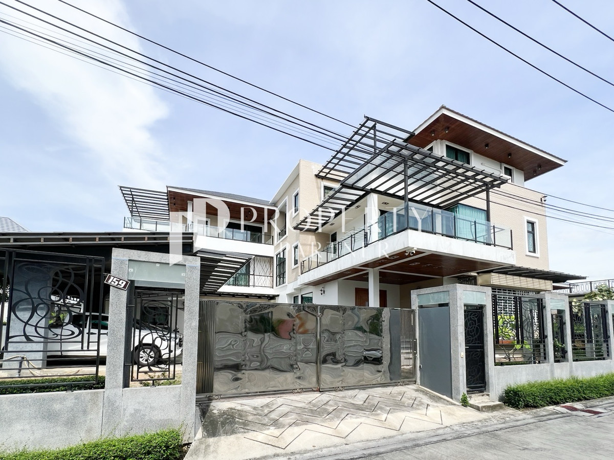 บ้านเดี่ยวหรู 3 ชั้น ซอยปุณณวิถี 27 ทำเลศักยภาพ ใจกลางสุขุมวิท บ้านเดี่ยวหรู 3 ชั้น ซอยปุณณวิถี 27 ทำเลศักยภาพ ใจกลางสุขุมวิท