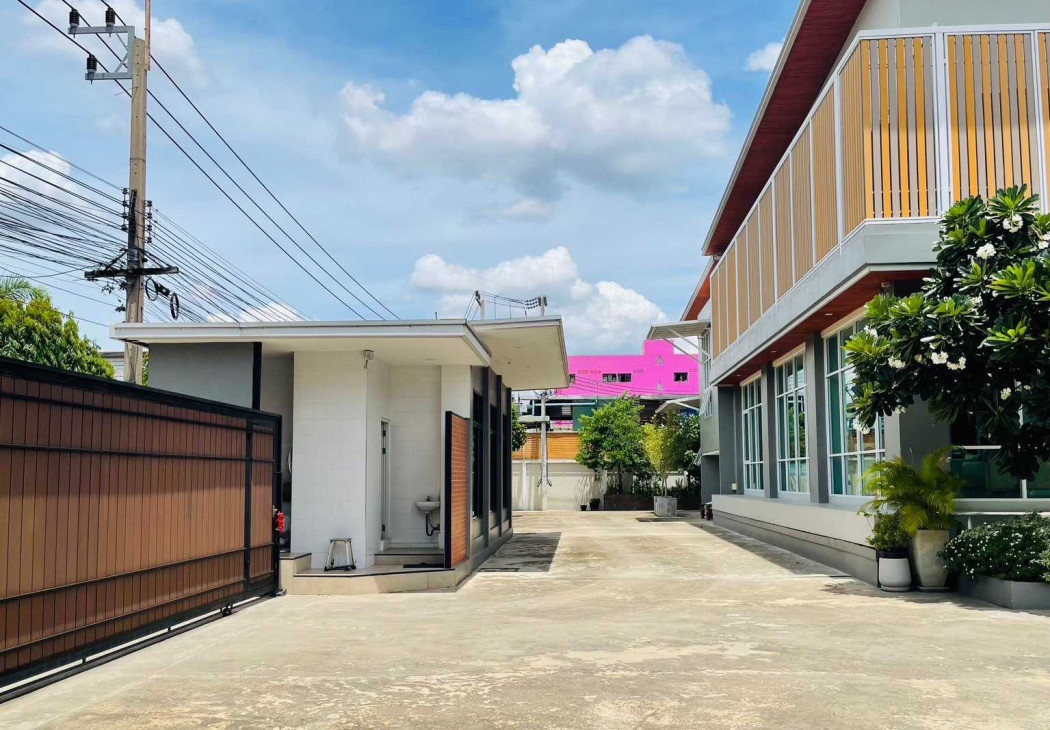 ขาย โรงแรม ทอผ้า สภาพใหม่ พร้อมใช้งาน 2000 ตรม 2 ไร่ 12 ตรว ผังเมืองสีม่วง – รูปที่ 3