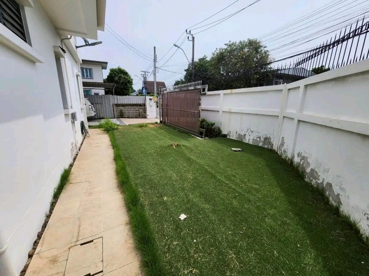 For Sale: Corner Detached House, Prime Location, Beginning of Soi Senanikom 1, Chatuchak  – รูปที่ 4
