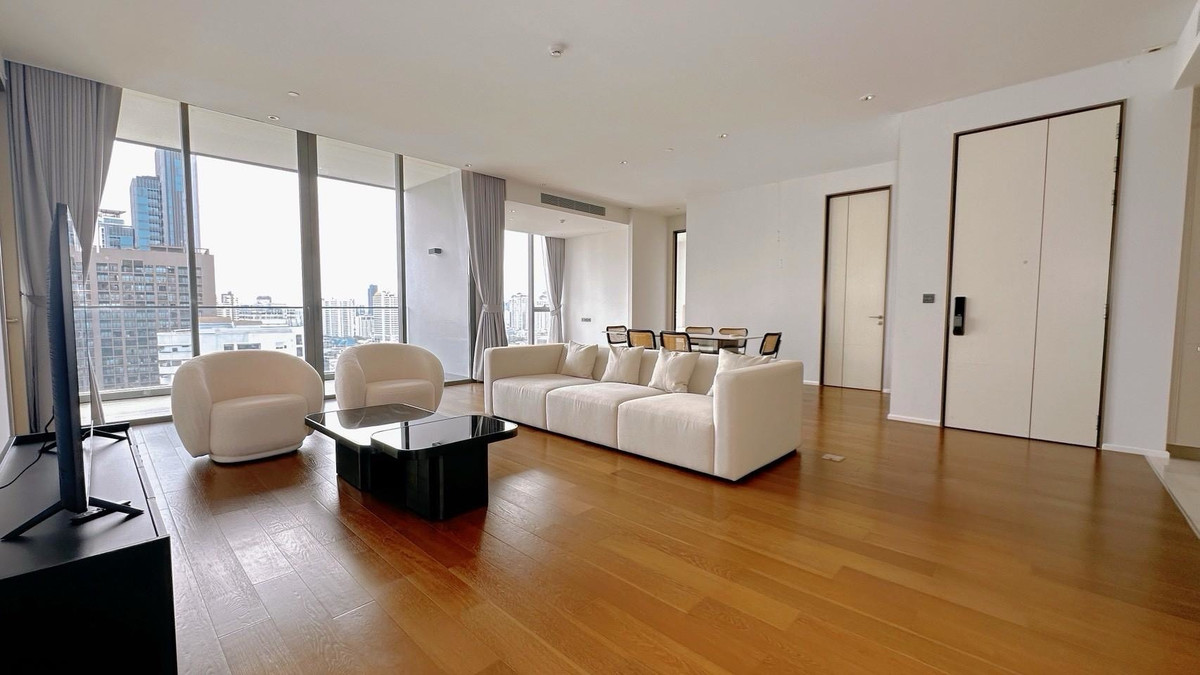 🔥Rent at Kraam Sukhumvit 26 🔥3BR 3BR 🔥180,000 🔥180sqm 🔥Floor20