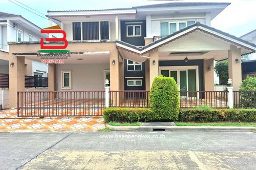 ขายบ้านเดี่ยว เดอะลิฟวิ่ง 3 บ้านกล้วย-ไทรน้อย (ใกล้รถไฟฟ้าสายสีม่วง สถานีคลองบางไผ่) เนื้อที่ 65.5 ตรว. ตำบลพิมลราช อำเภอบางบัวทอง จังหวัดนนทบุรี