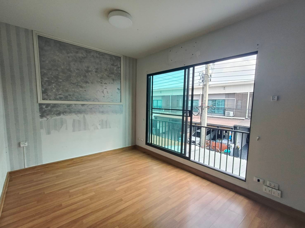 ขายทาวน์โฮม เดอะ คอนเนค43 วงแหวน-รามอินทรา2 The Connect Wongwaen - Ramintra 2 – รูปที่ 3