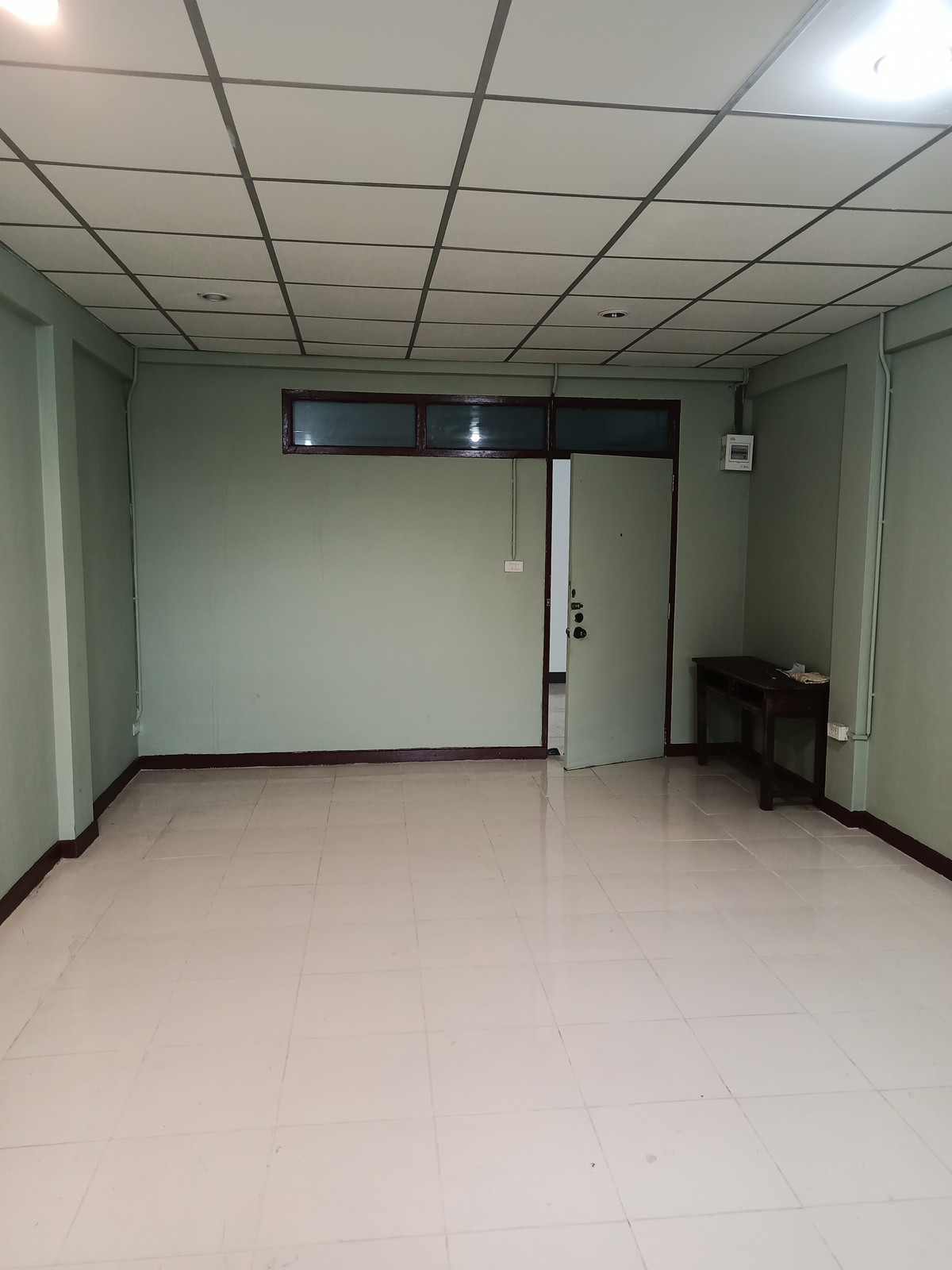 ROYAL CONDO ใกล้รถไฟฟ้าสีชมพู – รูปที่ 3