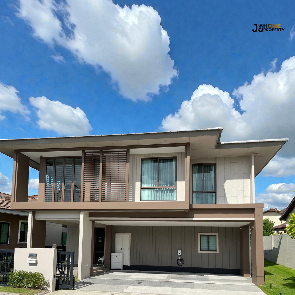 New house, fully furnished Ready to move in immediately, parking for 3 cars, including EV charger ✨ New house, fully furnished Ready to move in immediately, parking for 3 cars, including EV charger ✨
