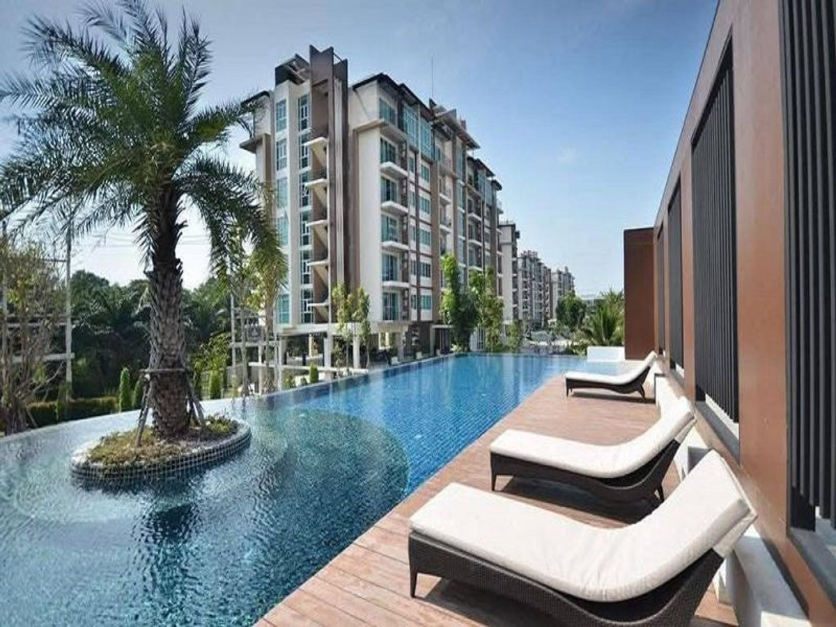 ขาย / ให้เช่า คอนโด GreenLake ศรีราชา วิวสระ ใกล้สุขุมวิท ใจกลางเมือง